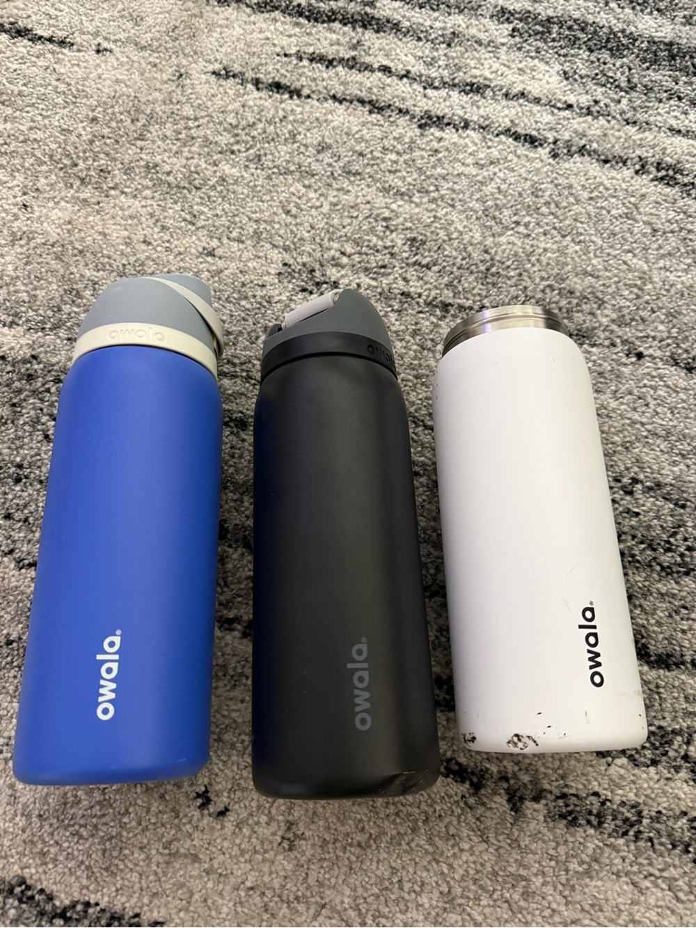 Owala Insulated Water Bottle - Blue, Black, White (Set of 3)